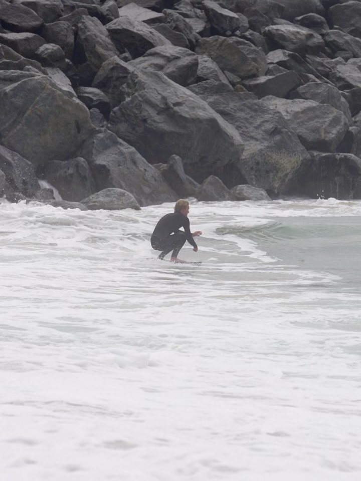 exileskimboards 게시물 이미지: Some frontsides on my @exileskimboards filmed...