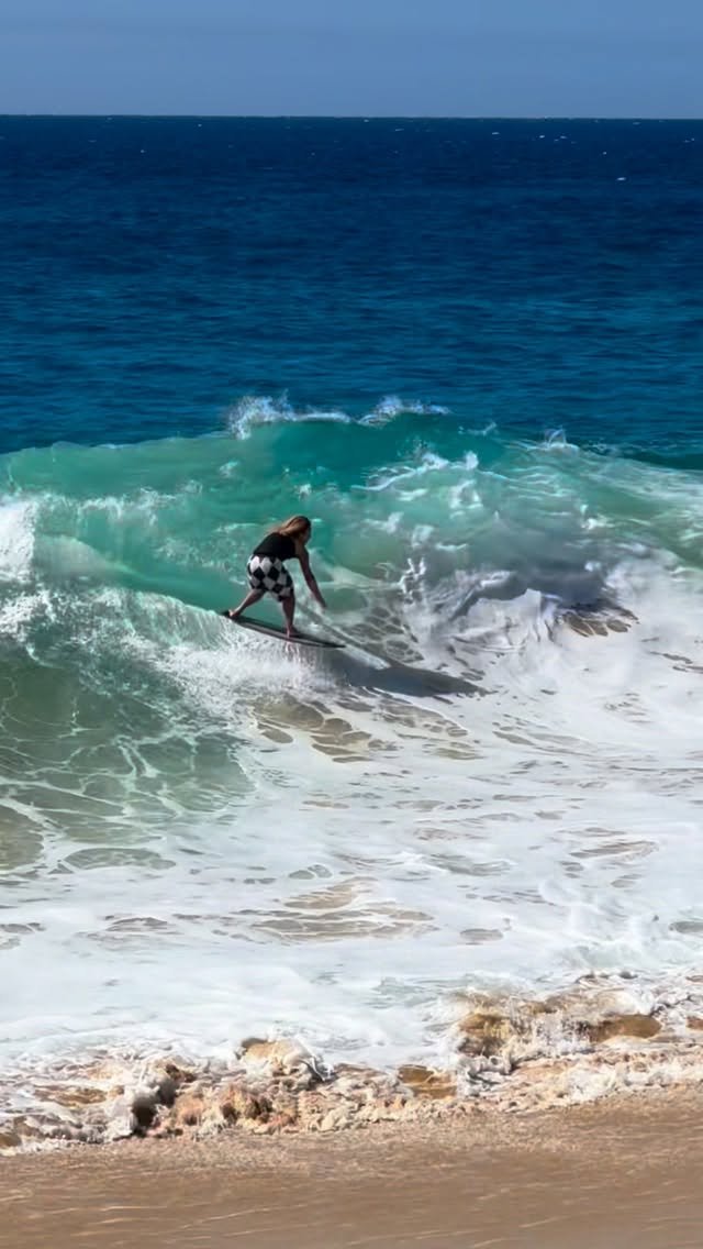 exileskimboards 게시물 이미지: Early bird gets the worm… 🎥 @davidhayflee