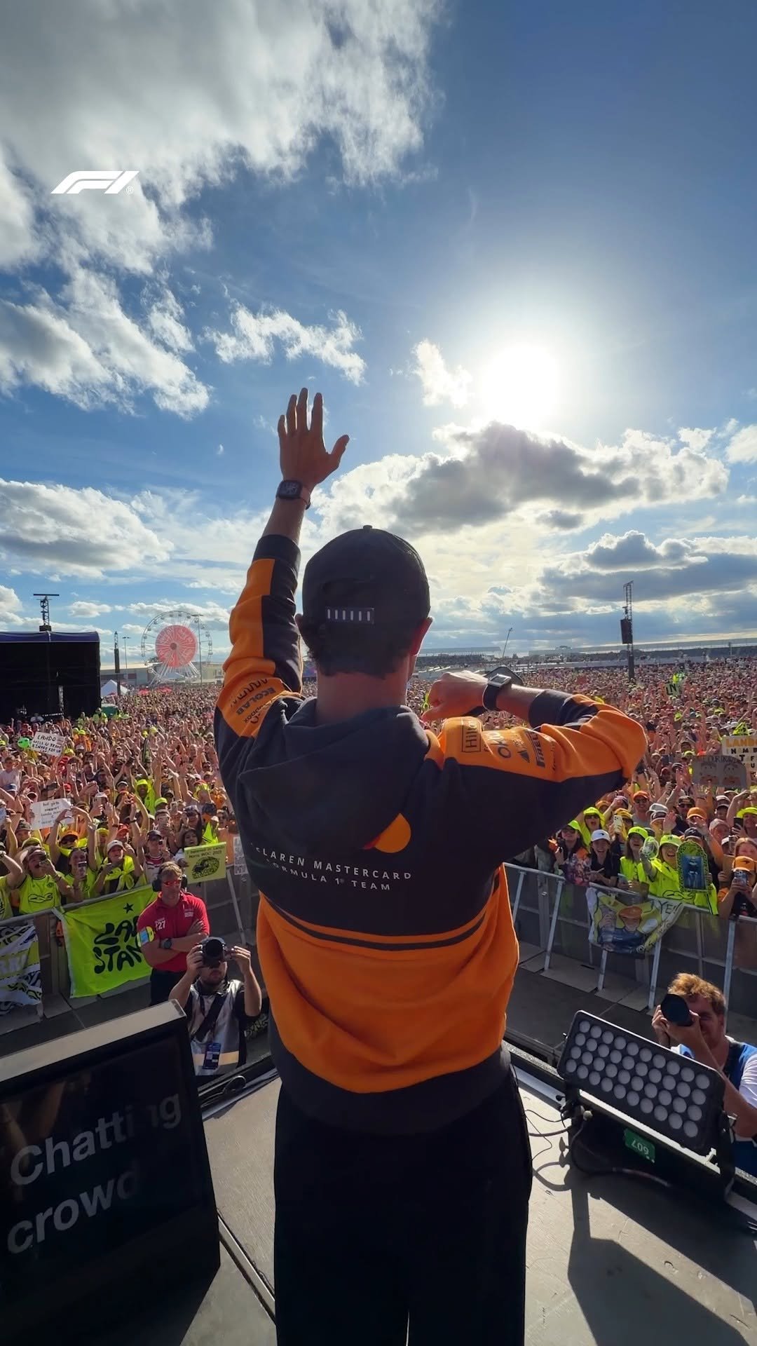 f1 게시물 이미지: This crowd is truly epic! 🤩🗣️👋

#F1 #Formula1...