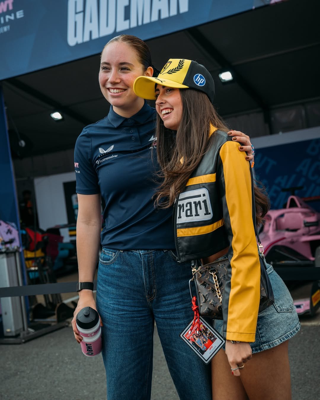 f1academy 게시물 이미지: Unmatched paddock energy at Silverstone 🤩

Did...