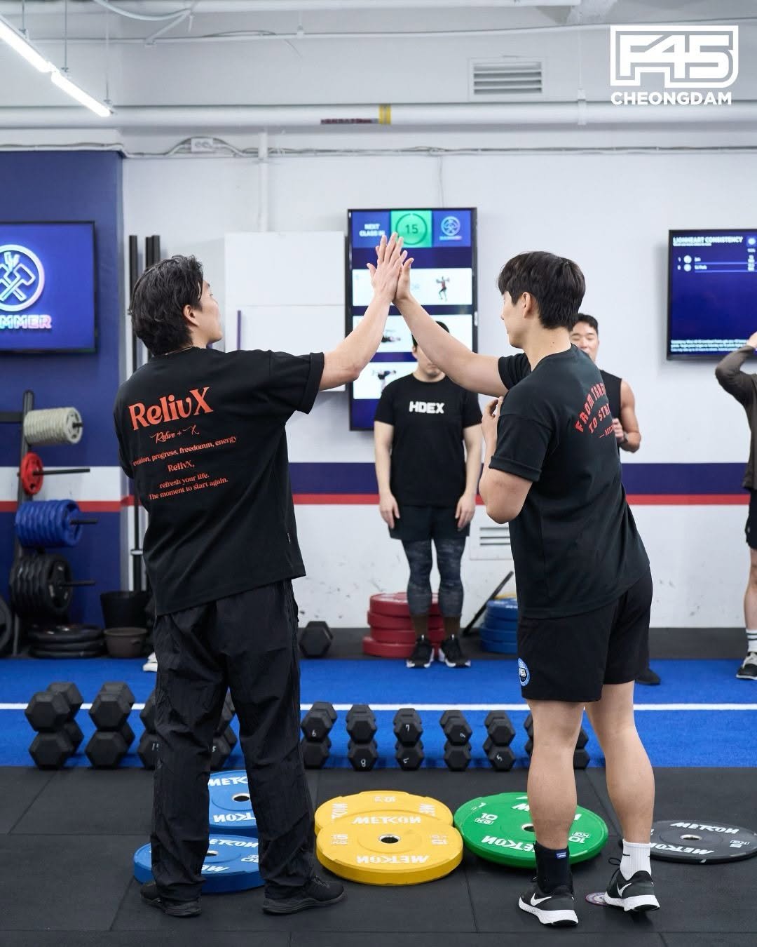 f45_cheongdam 게시물 이미지: 15일 저녁 7시, 청사오 포토클래스 📸

운동에 집중하는 순간들은...
