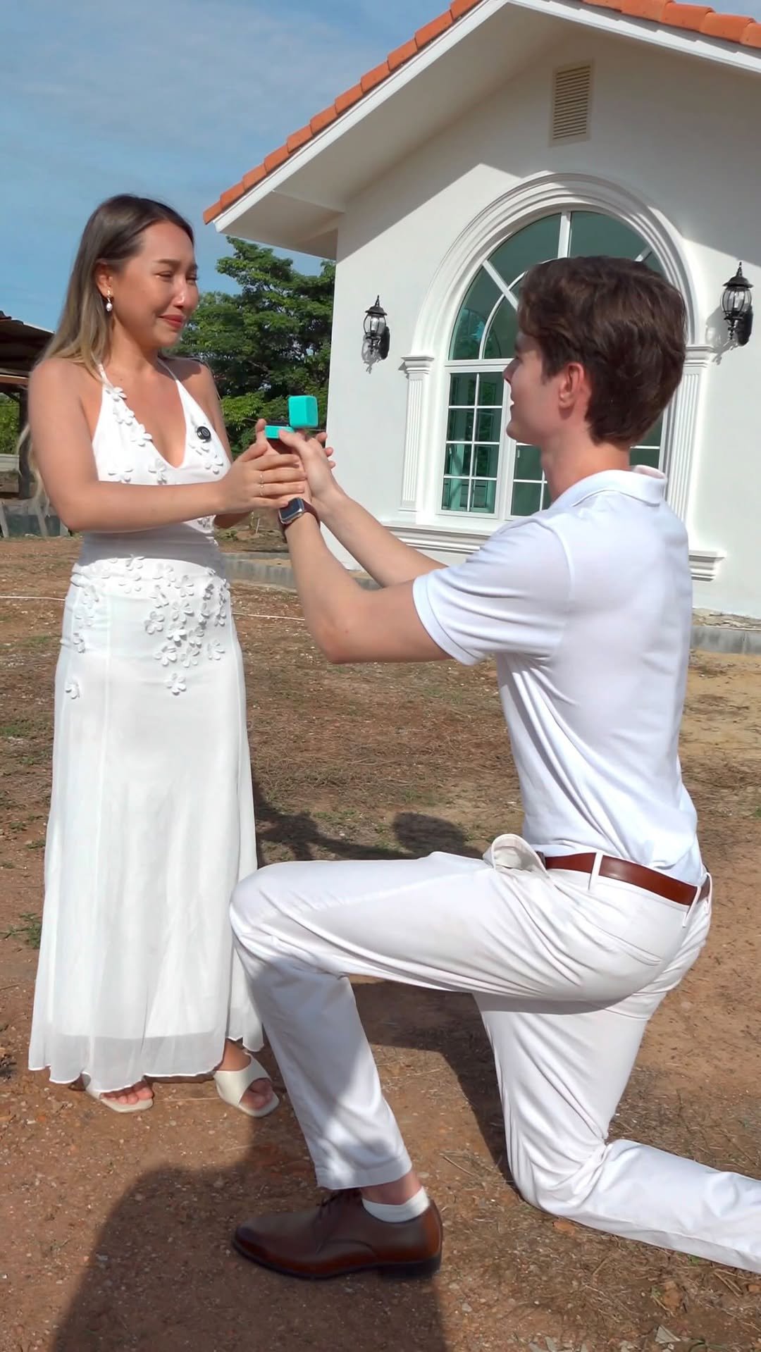 fabulorus 게시물 이미지: I proposed to @pugun.wisad in front of the...