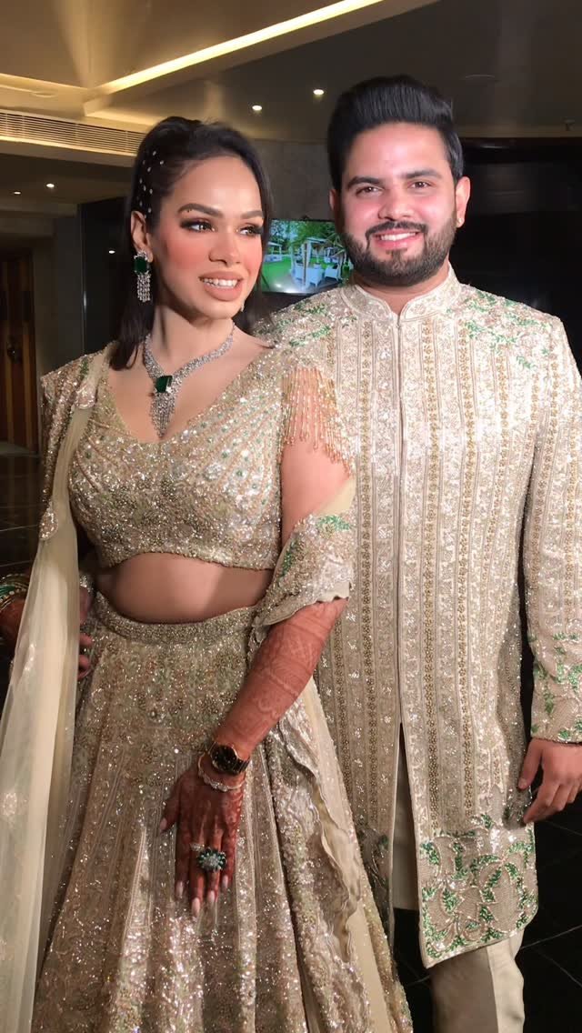 facestoriesbyleenabhushan 게시물 이미지: My Star couple 🪞🫶🏻 how stunning they look...