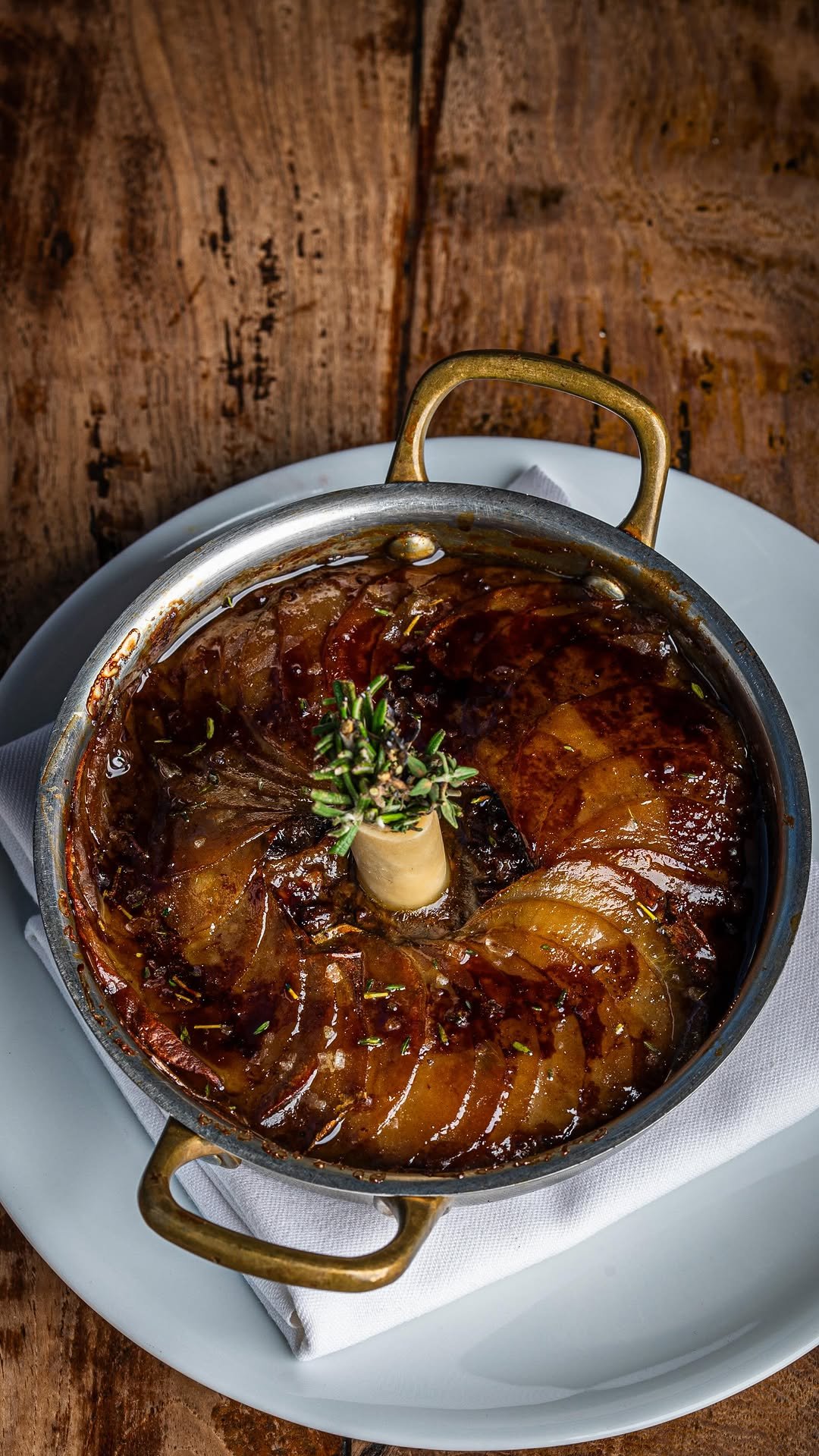 fallowchefs 게시물 이미지: We'll be serving out hotpot as a side along...