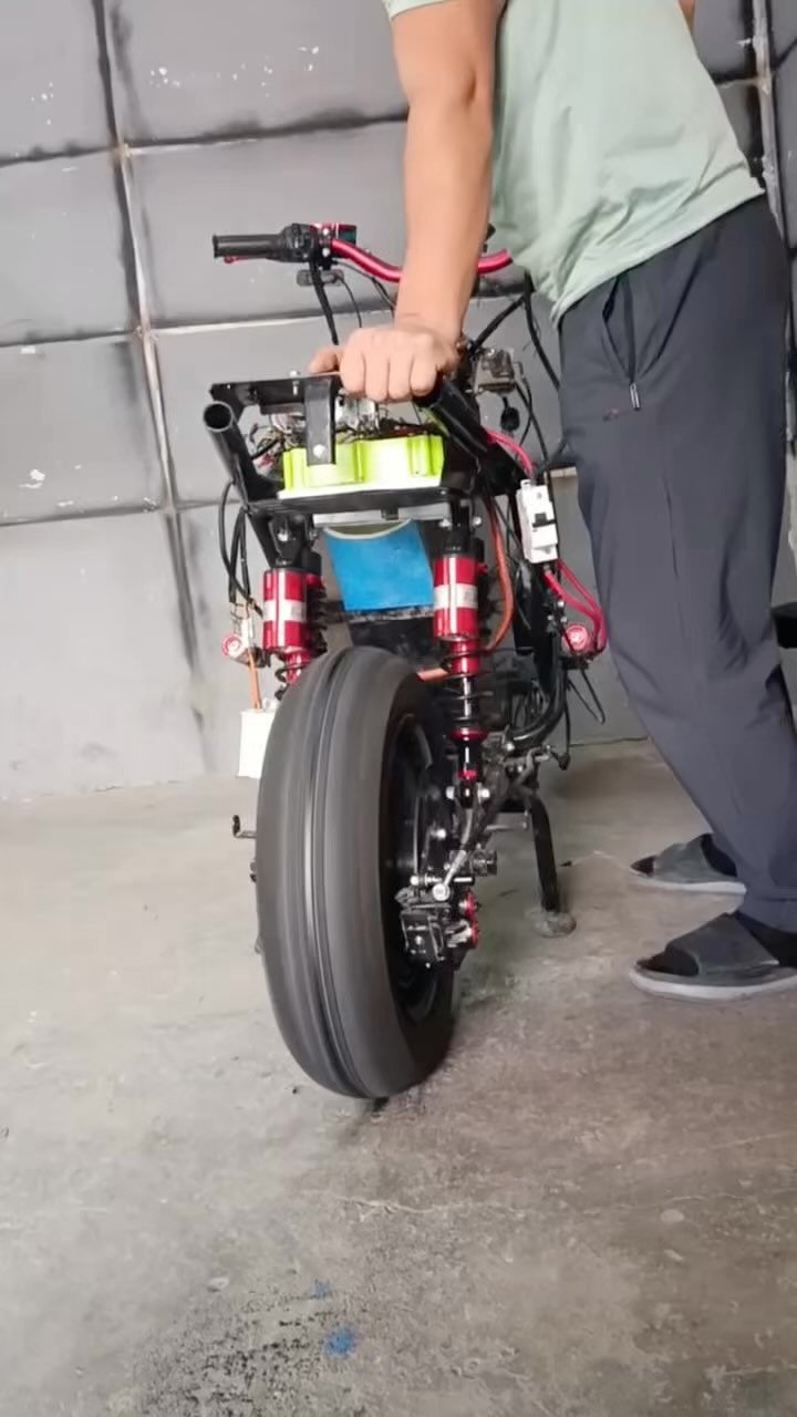 fargona_moto_servis 게시물 이미지: YANGI BALOON 😨