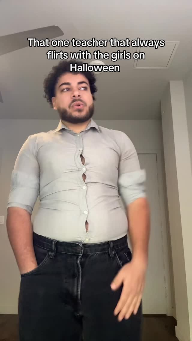 faroukiie 게시물 이미지: Everyone had this teacher 😭😭

#reels #funny