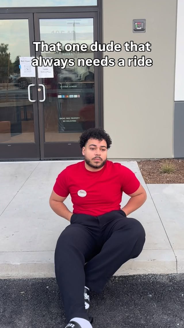 faroukiie 게시물 이미지: Be salty asl seeing you drive off 😭😭

#reels #funny