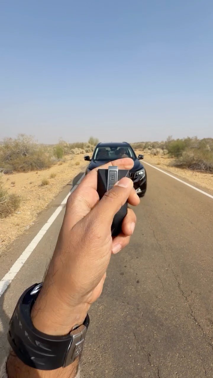 fasbeam 게시물 이미지: Mahindra has facelifted the 700 and renamed it...