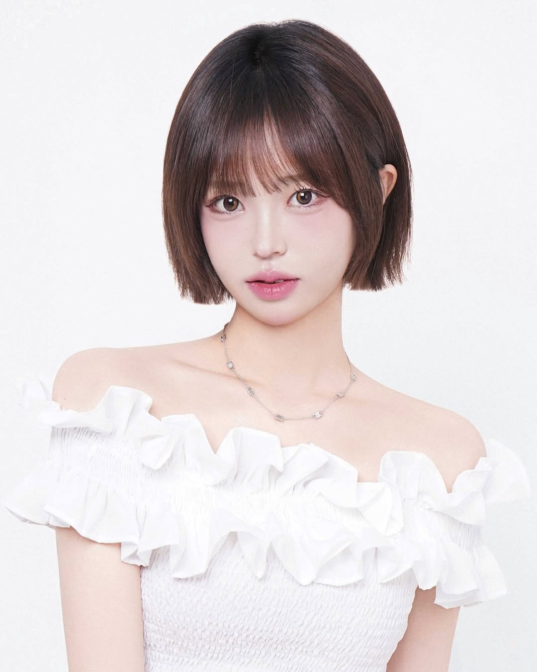 Photo shared by Fave on September 08, 2025 tagging @hekicomorii, and @fave_studio. May be an image of 1 person, hair, top, dress and text.