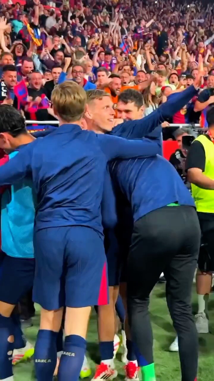 fcbarcelona 게시물 이미지: This moment is one for the books 📚🥵

@jkeey4 🔥