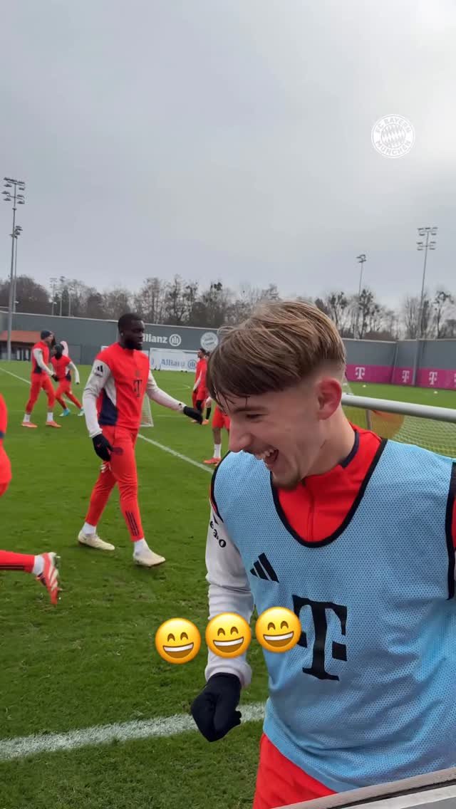 fcbayern 게시물 이미지: Pressing teamwork by @lennart_kl10 and @harrykane 💪😎