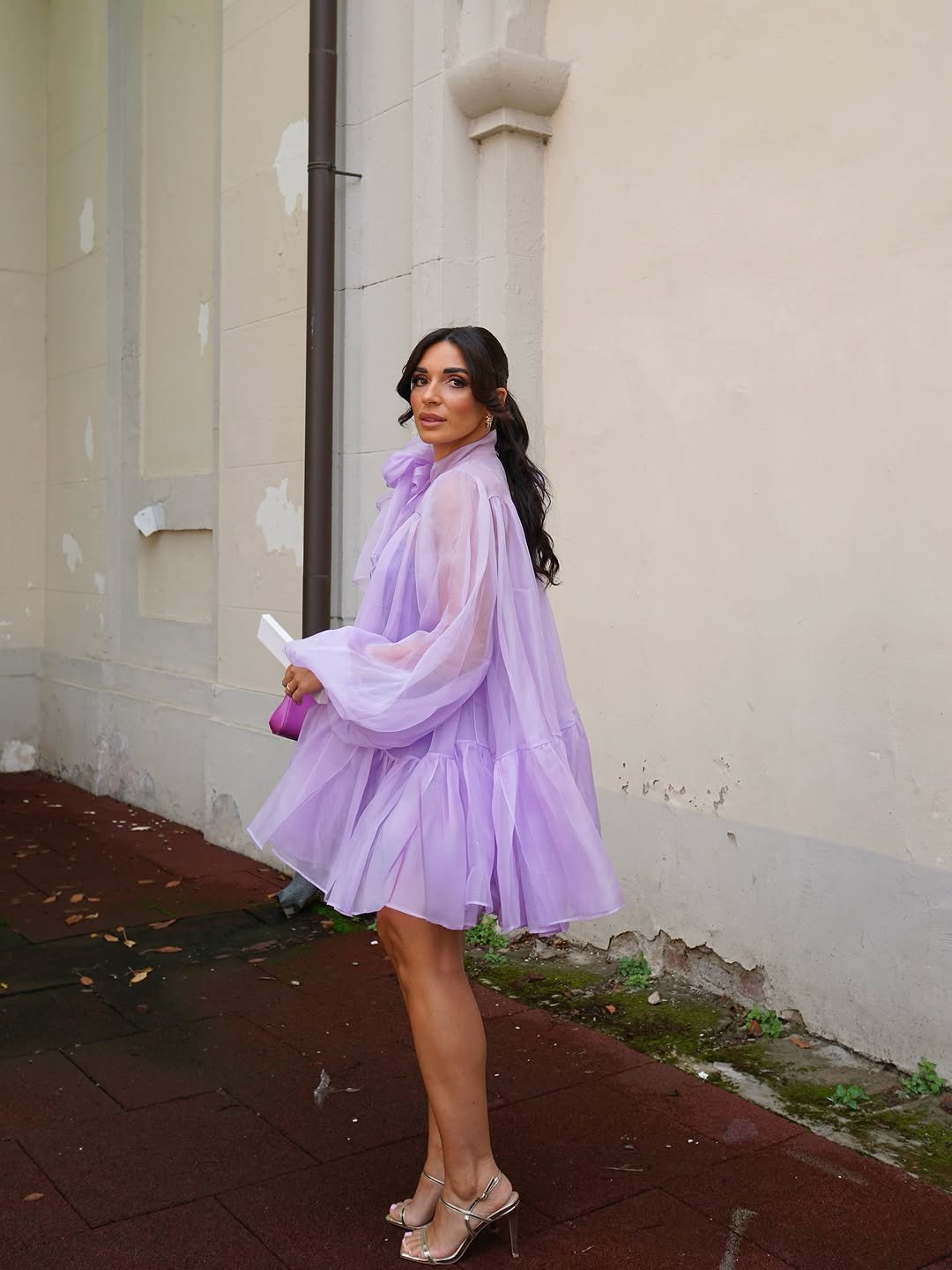 Photo shared by 𝓕𝓮𝓭𝓮𝓻𝓲𝓬𝓪 𝓛𝓾𝓬𝓲𝓯𝓸𝓻𝓪 on September 27, 2025 tagging @monsieurmatteosorbellini. May be an image of 1 person, dress and text.
