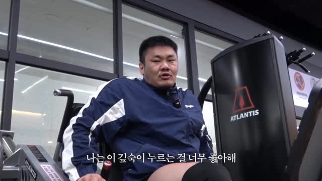 feeel_ 게시물 이미지: 하체 업로드 완이요~
#유투부
#필그리거tv