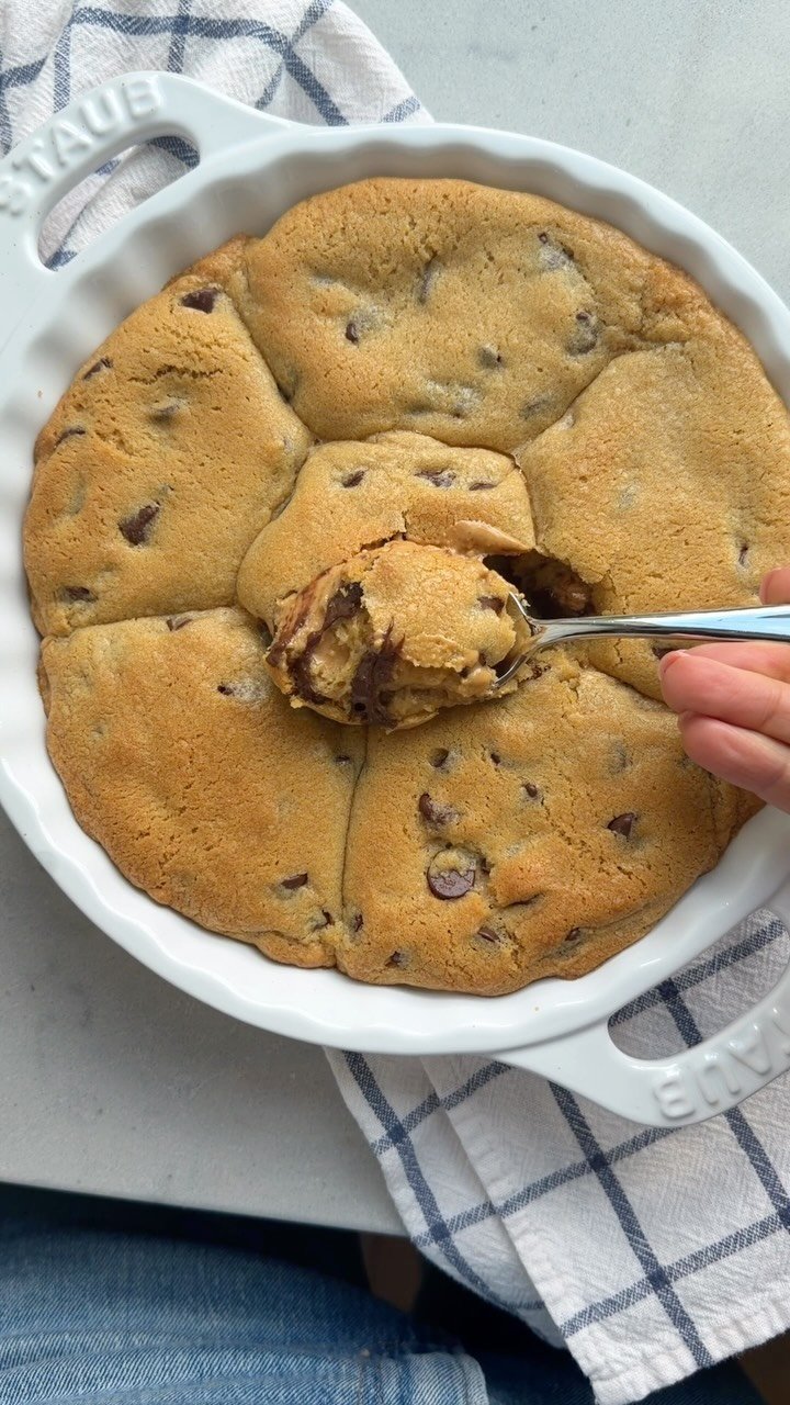 feelgoodfoodie 게시물 이미지: Level up your chocolate chip cookies with this...