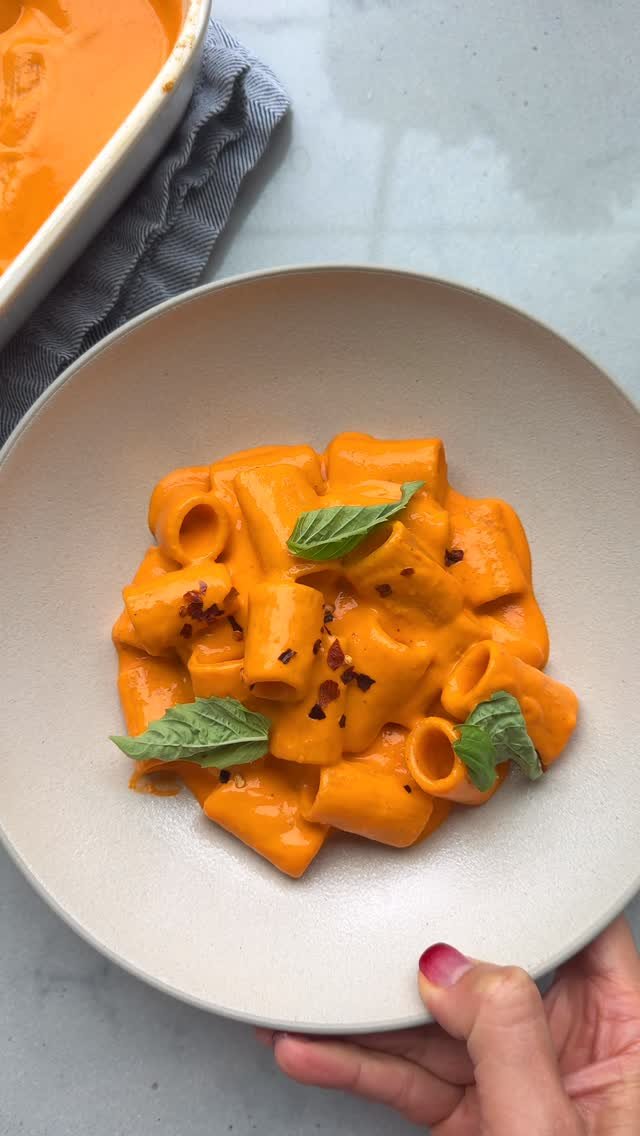 feelgoodfoodie 게시물 이미지: I just tried the baked feta pasta but with...