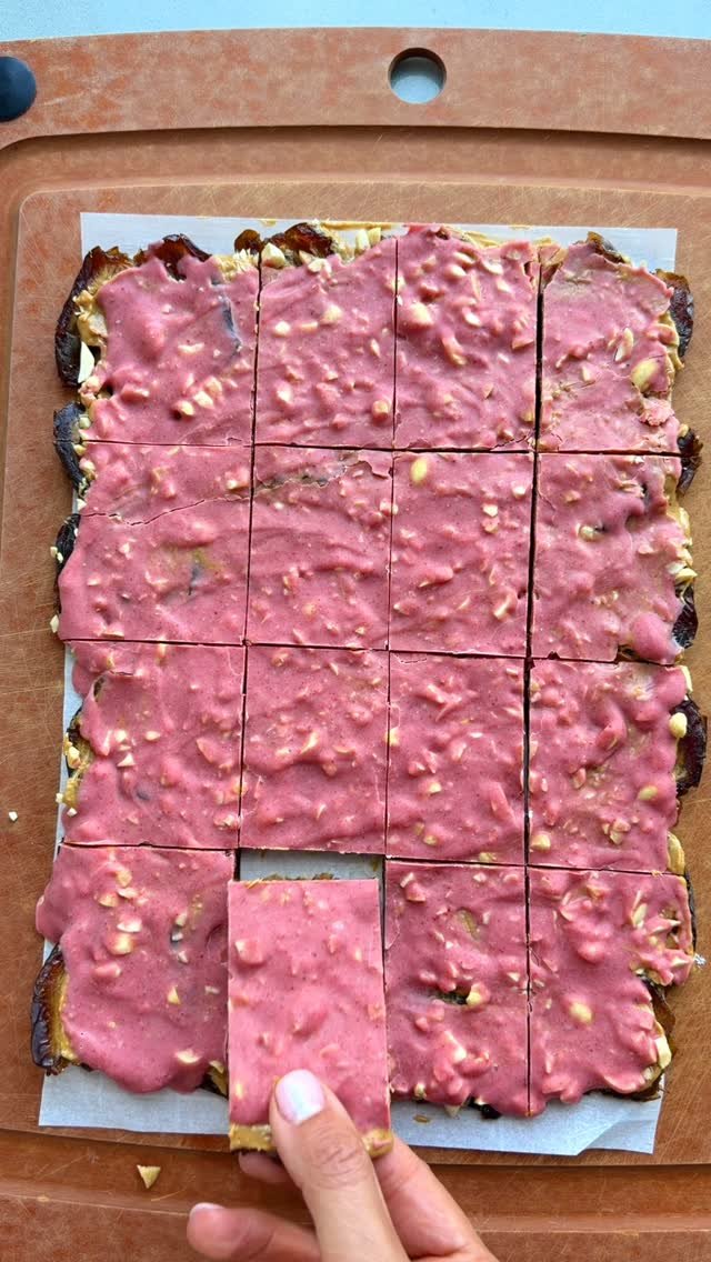 feelgoodfoodie 게시물 이미지: Comment RECIPE for this date bark recipe with...