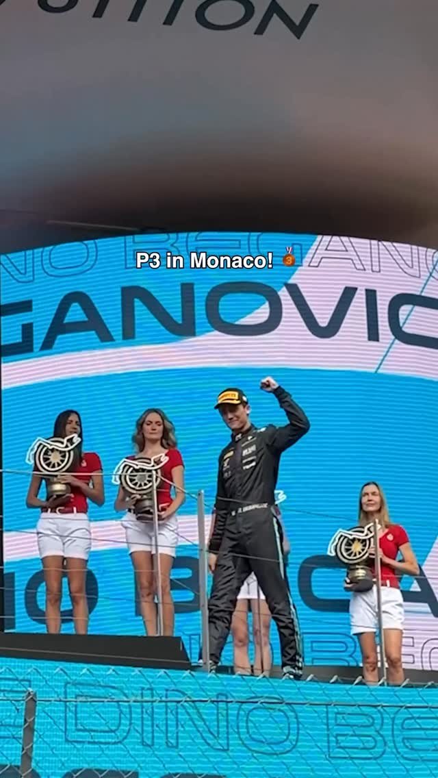 ferraridriveracademy 게시물 이미지: Podium antics 🍾🥉