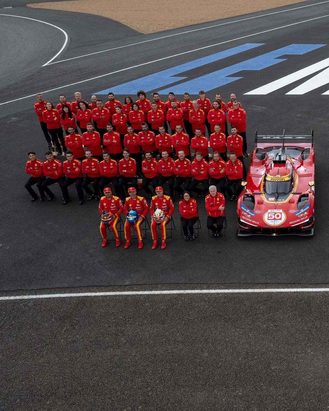 ferrarihypercar 게시물 이미지: A special place. A special team. Ready for...