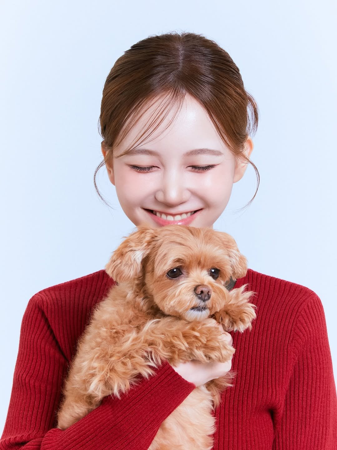 Photo shared by 프로필 사진 전문 | FF STUDIO on November 30, 2025 tagging @donkeyphoto, @yoojaewook__, @ff__studio_, and @gakja_studio. May be an image of Pekinese and text.