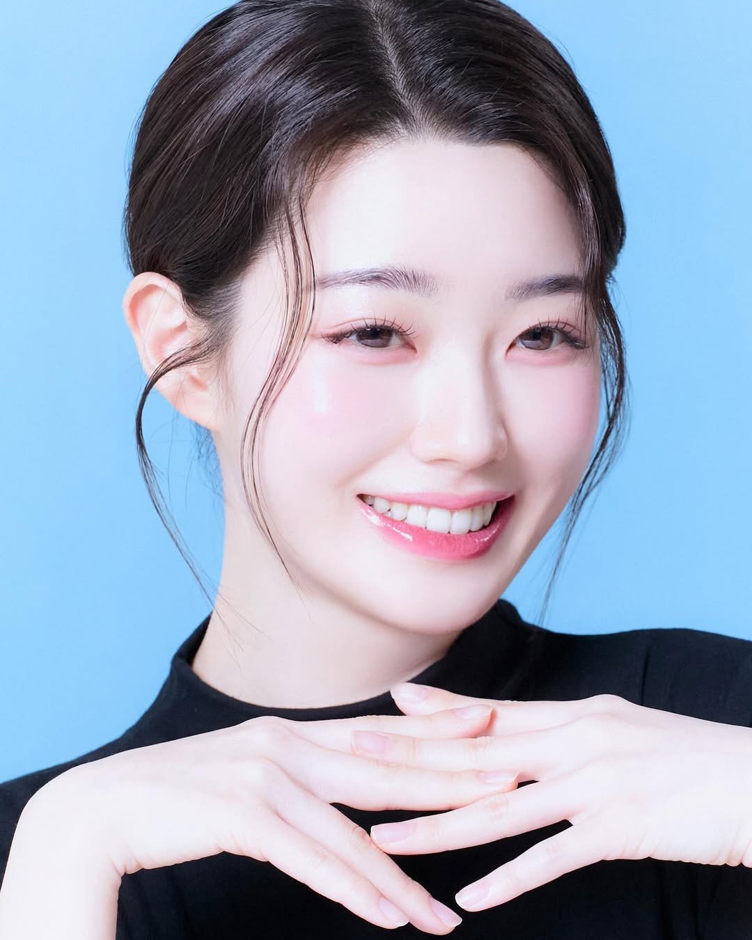 Photo shared by 뷰티•프로필 전문 포토그래퍼 | 유재욱 on February 04, 2024 tagging @donkeyphoto, @yoojaewook__, @ff__studio_, and @_face.face.