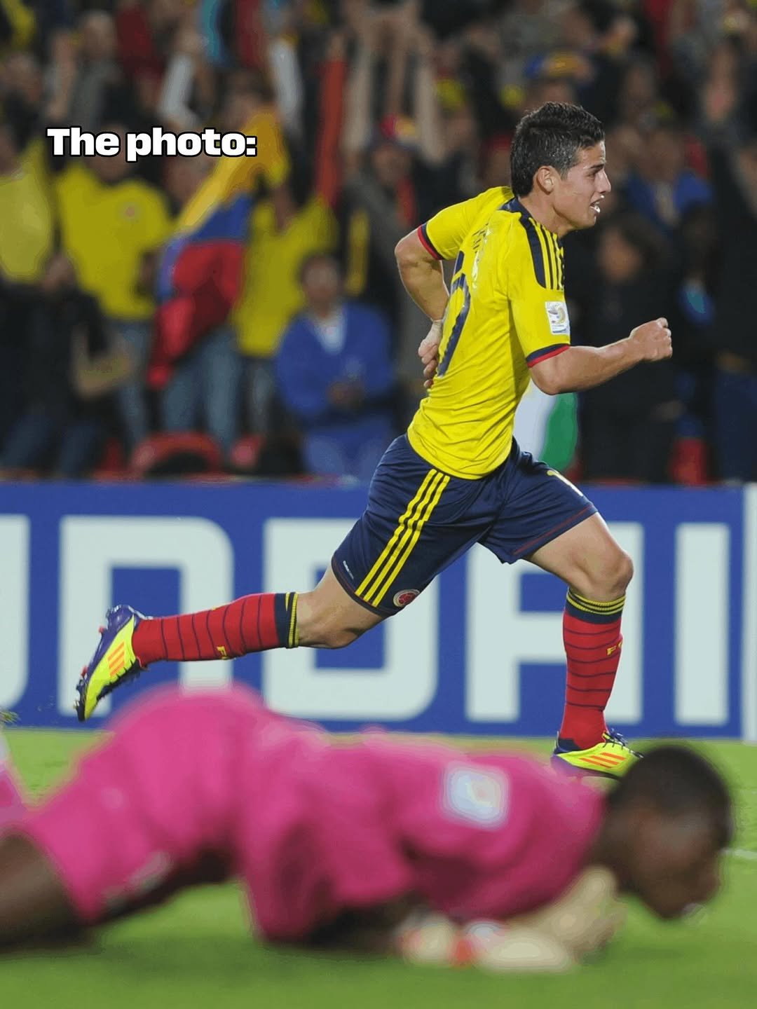 Photo shared by FIFA World Cup on September 23, 2025 tagging @jamesrodriguez10, and @fcfseleccioncol. May be an image of 2 people, people playing football, people playing soccer and text that says 'The Thephoto: photo: Fll PUP PUFI UFI'.