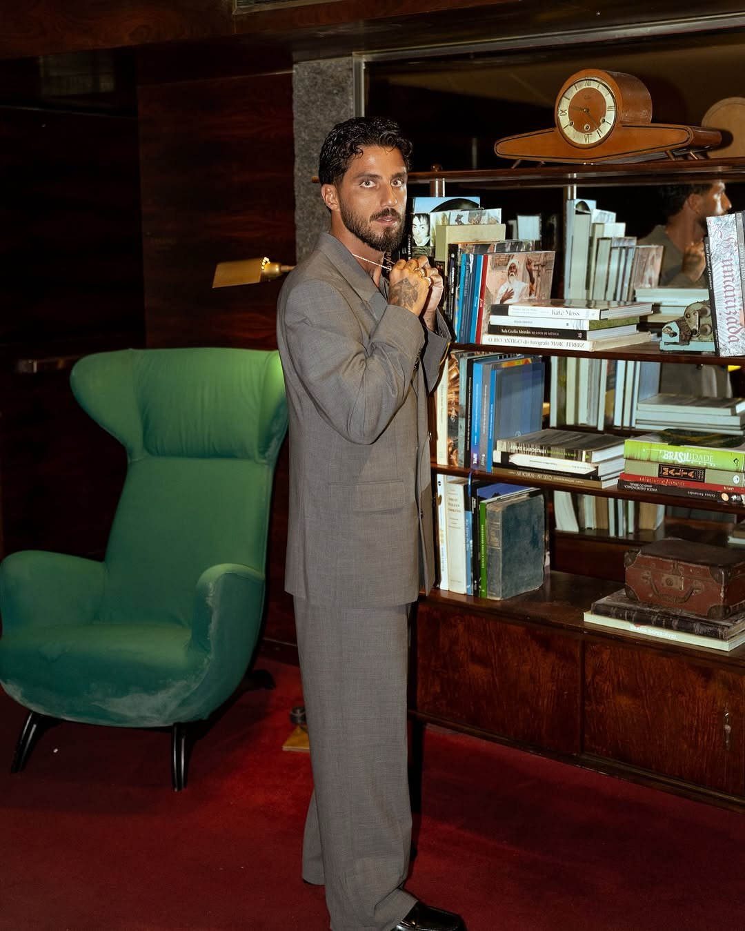 Photo shared by Filipe Toledo on February 07, 2026 tagging @emporioarmani, and @bvlgari. May be an image of one or more people, beard, dinner jacket, suit and text.