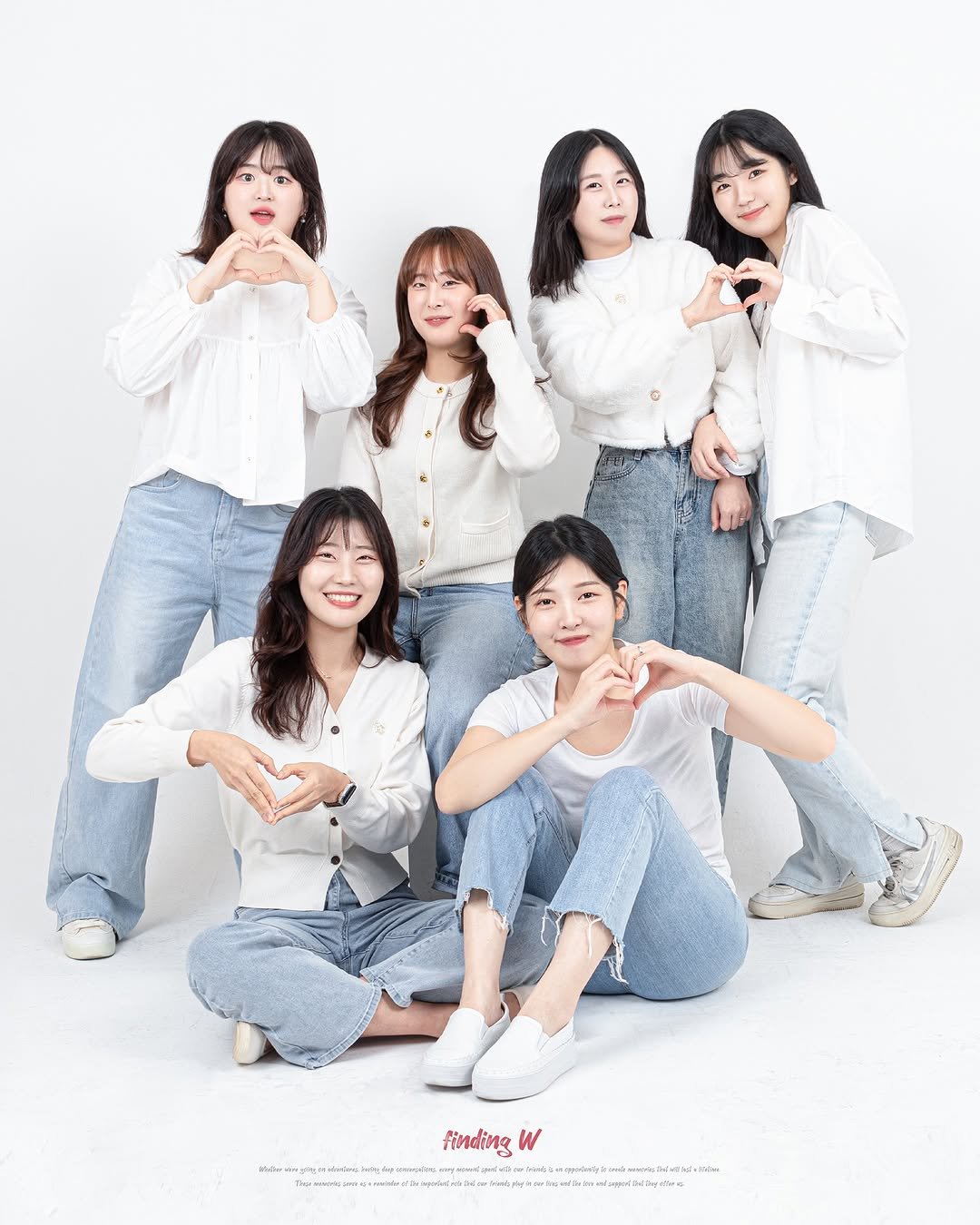 finding___w 게시물 이미지: 🤍

아~ 단국대 에이핑크가 저희 사진관 찾아주셨습니다ㅋㅎ🫶🏻