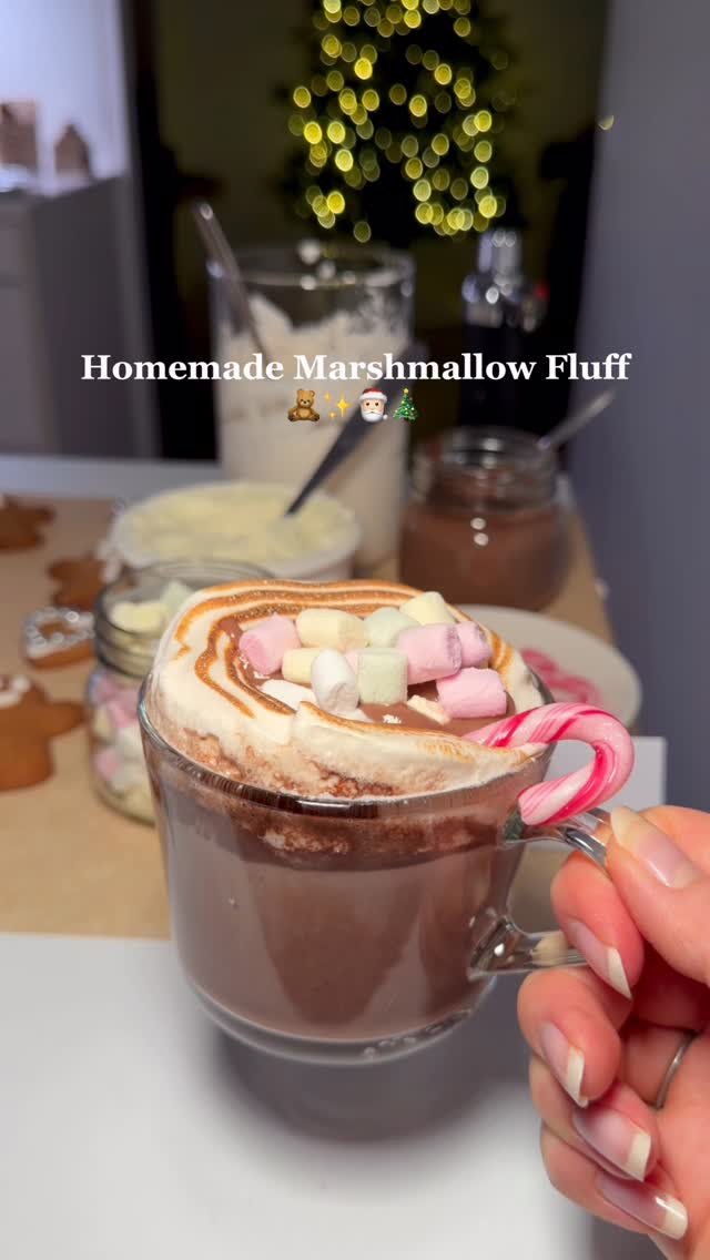 fitfoodieselma 게시물 이미지: Homemade Marshmallow Fluff🎅🏻🎄 I made this for...