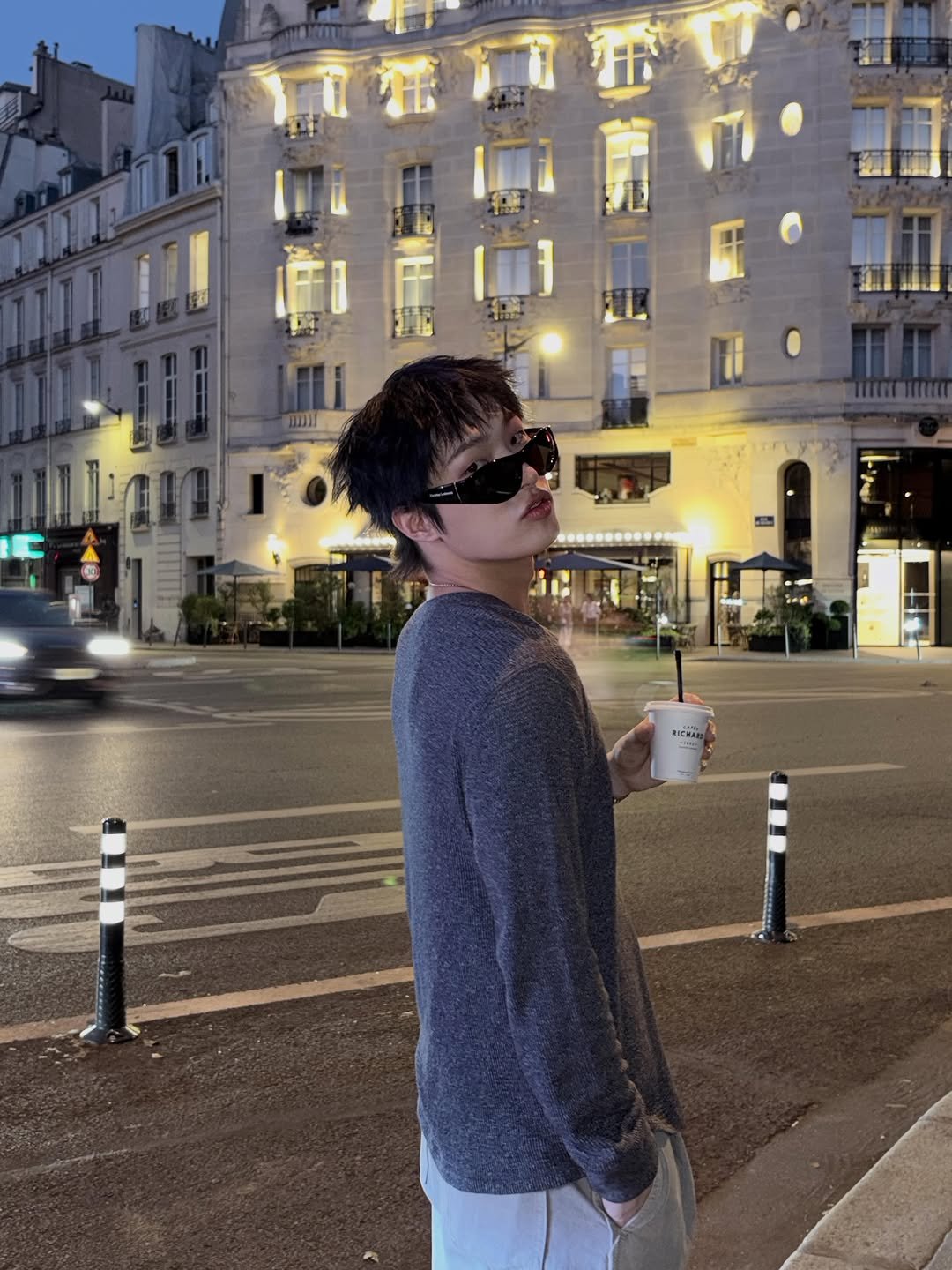 fixon_n_on 게시물 이미지: Paris🖤 @christianlouboutin #christianlouboutin #크리스찬루부탱