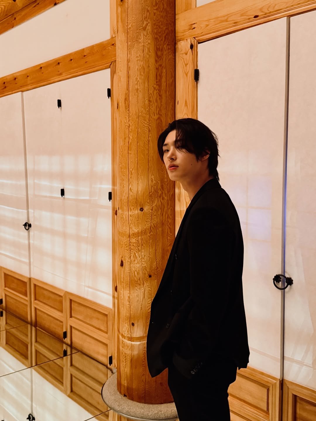 Photo by 민기 (MINGI) on September 09, 2025. May be an image of overcoat and turtleneck.