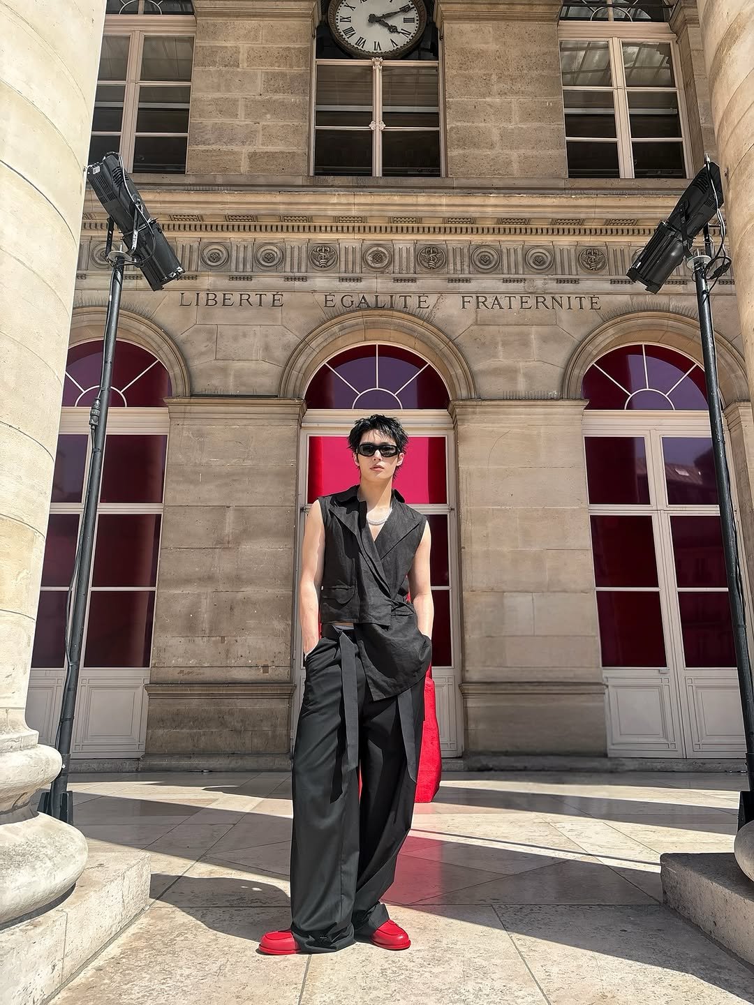fixon_n_on 게시물 이미지: @christianlouboutin ❤️
#christianlouboutin #크리스찬루부탱