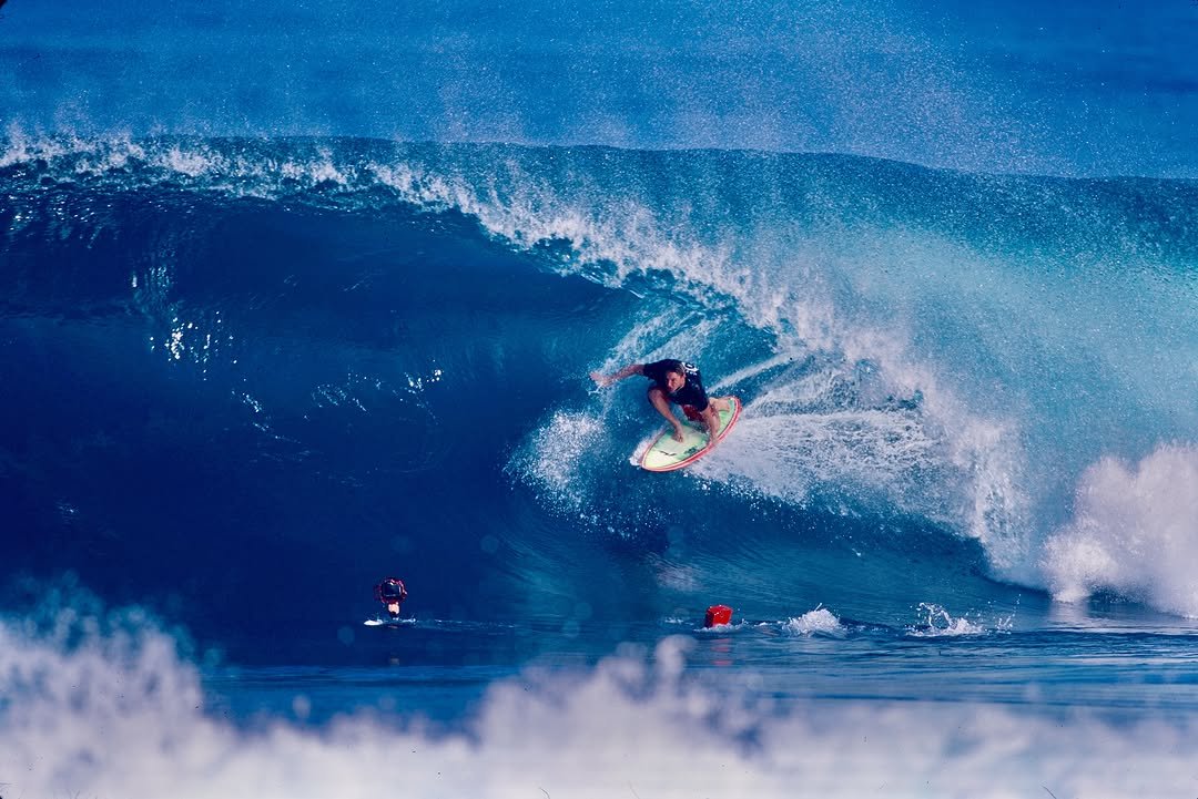 flipperhawaii 게시물 이미지: Kalanı Chapman at Backdoor @kalooneytunes