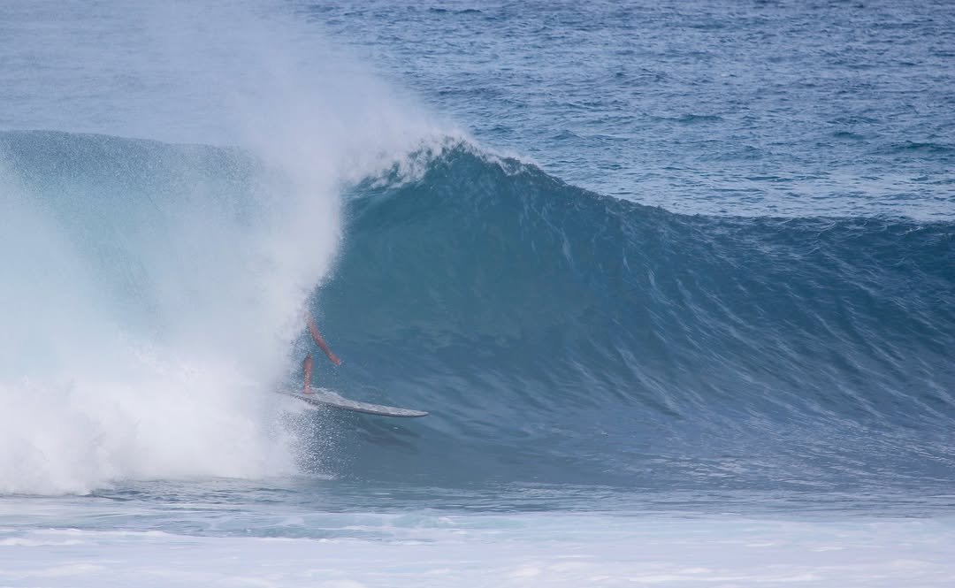 Photo by Pete Hodgson on January 08, 2026. May be an image of surfboard, water, ocean and text.