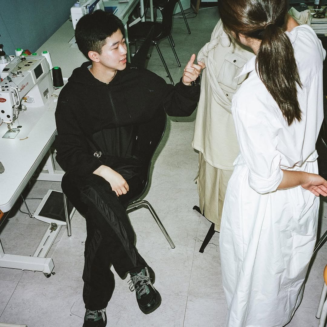 folder_korea 게시물 이미지: 슈프라이즈와 폴더가 준비한 GEL-1130: with SHOEFAM 화보를...