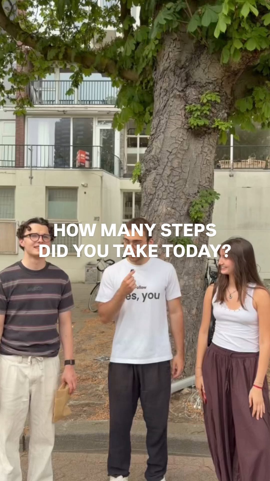 follow 게시물 이미지: HOW MANY STEPS DID YOU DO TODAY? 🚶‍♂️

The...