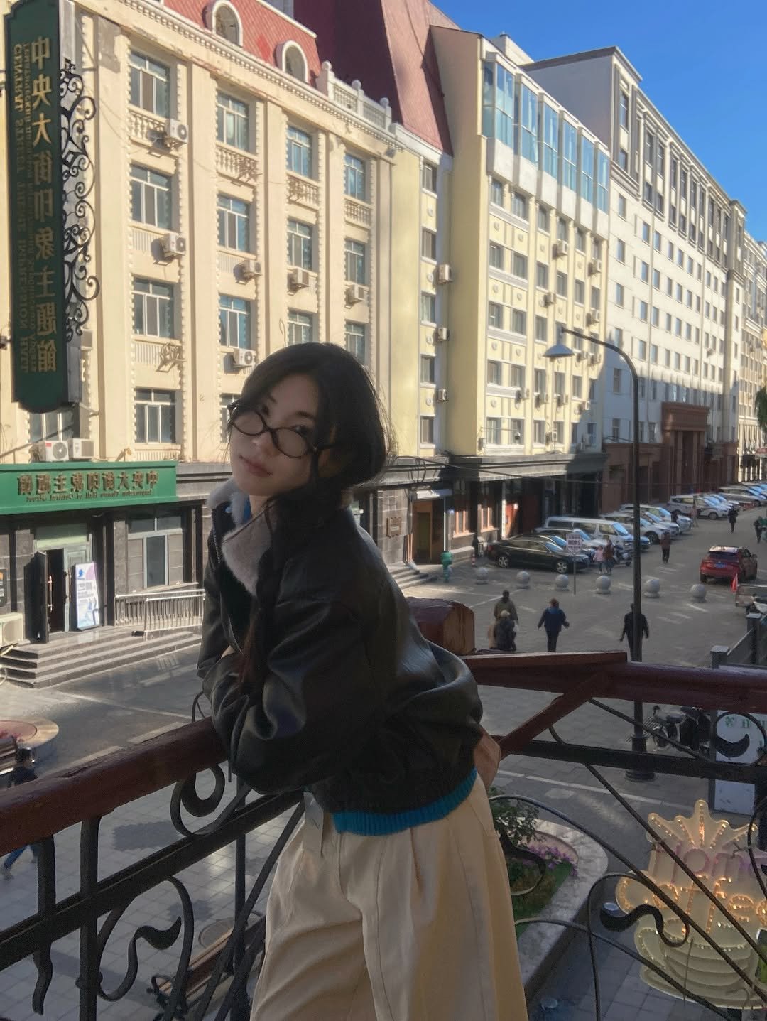 Photo by 포밍뮤즈 on November 13, 2025. May be an image of text.