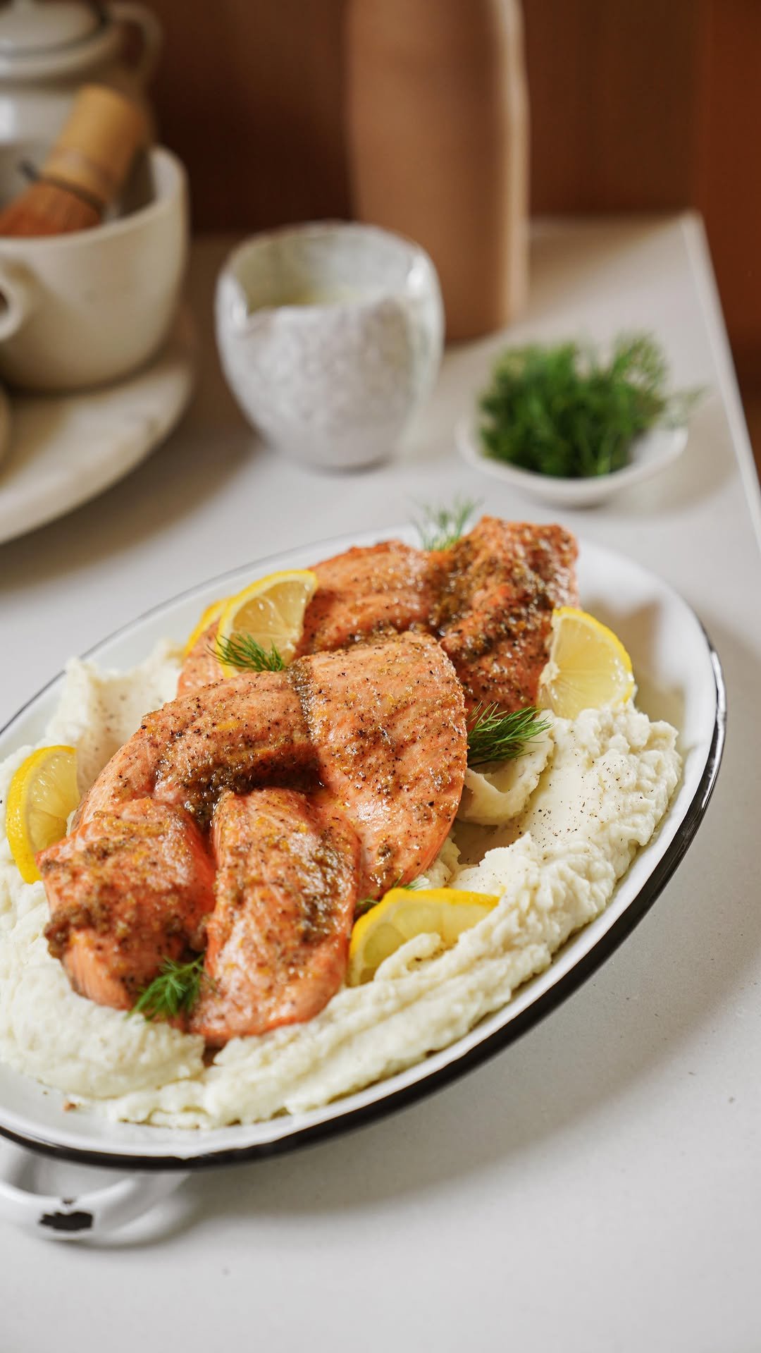 foodbymaria 게시물 이미지: Braid your hair? Nah, braid your salmon (or...