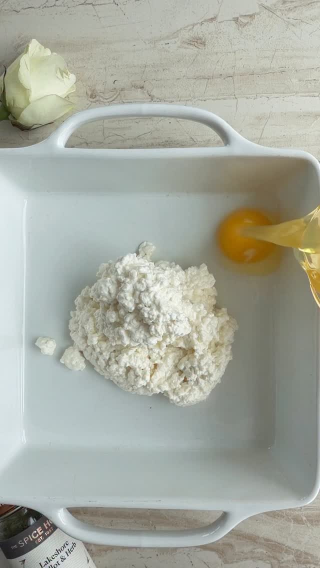 fooddolls 게시물 이미지: 3-Ingredient Scrambled Eggs🥚
These scrambled...