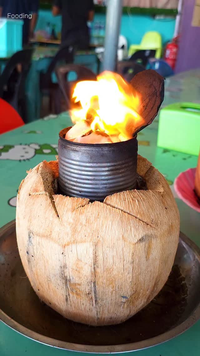 fooding2017 게시물 이미지: 신기한 태워먹는 코코넛