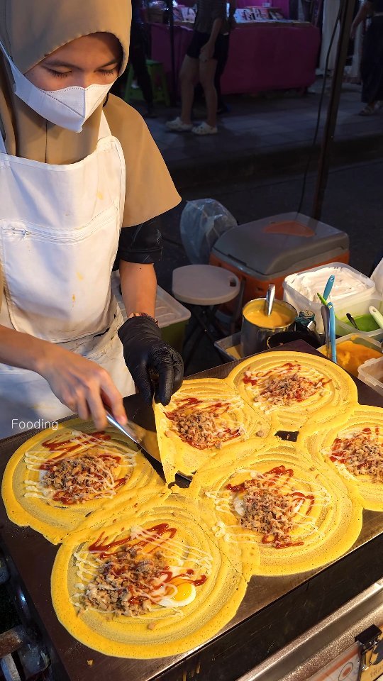 fooding2017 게시물 이미지: A must Try Thai Street Food - Crispy Roti Pancake