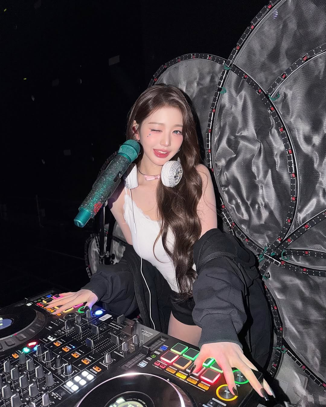 Photo by 장원영 WONYOUNG on November 08, 2025. May be an image of costume and text.