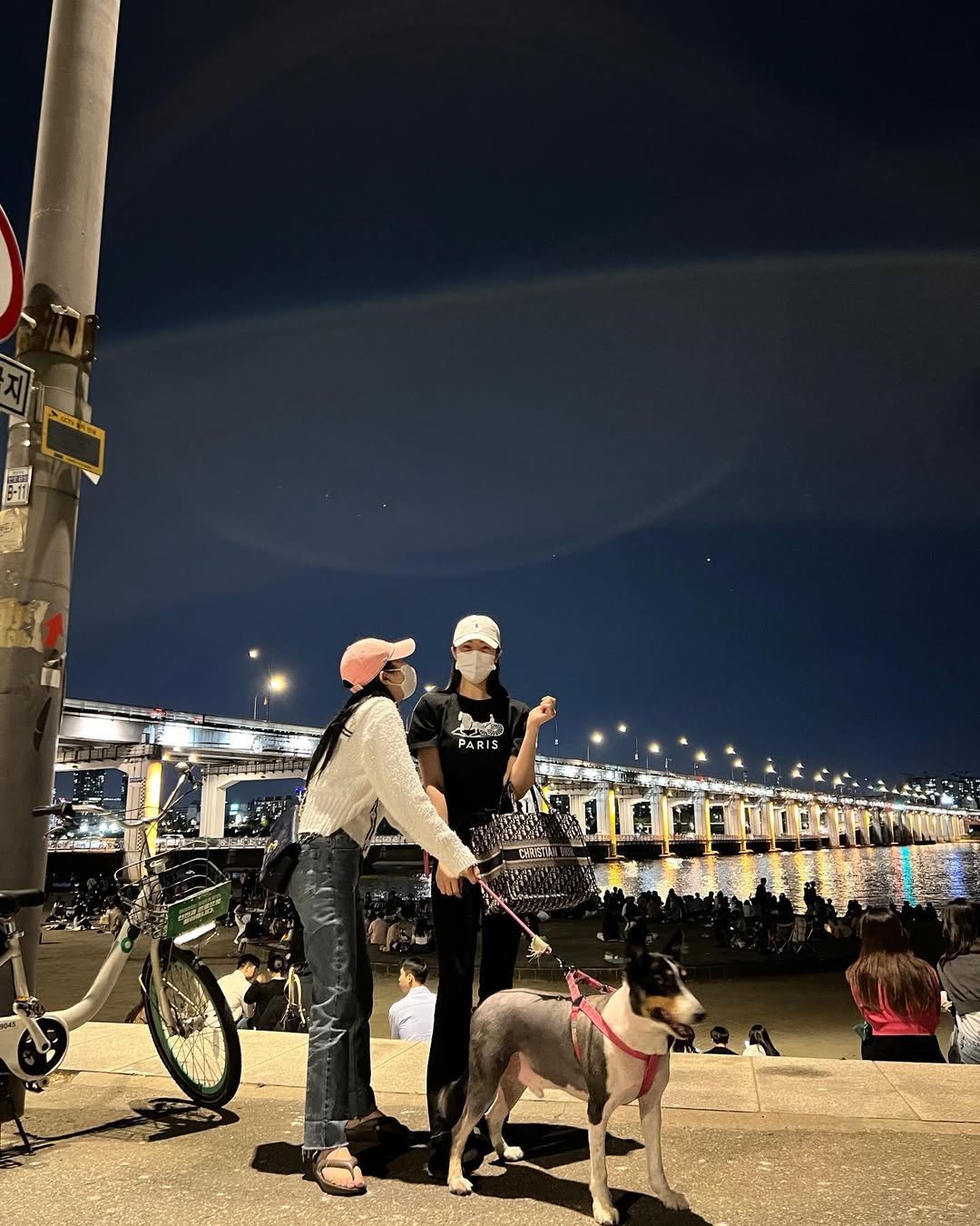 Photo by 전주연 | 기획 & 컨셉 in 반포 한강 공원.