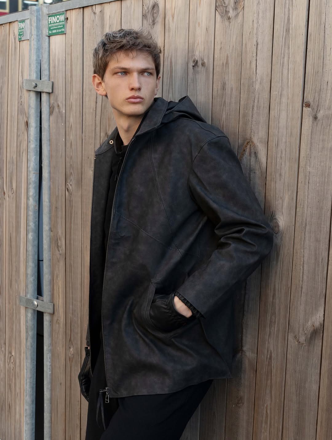 Photo by FÖRMLICH (폼리쉬) on November 19, 2025. May be an image of one or more people, overcoat, jacket, fleece and text.