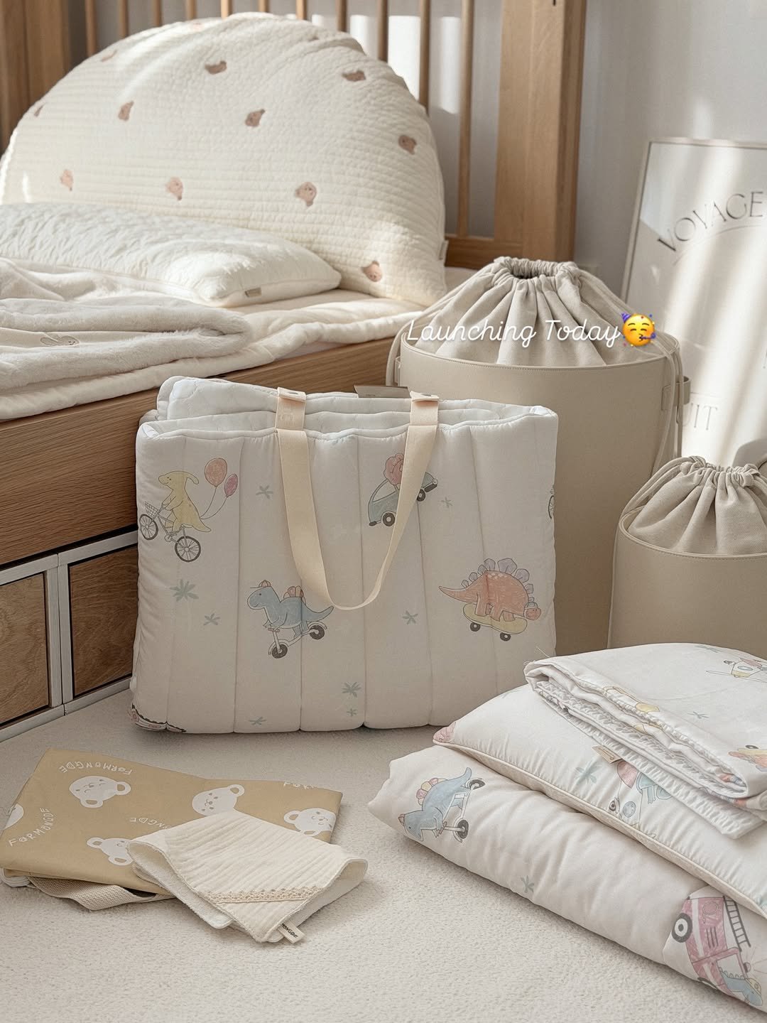 Photo by 포몽드 · 낮잠이불 쿨매트 아기침구♥ on January 05, 2026. May be an image of sleepwear, mattress, blanket, baby bed, bedroom and text.