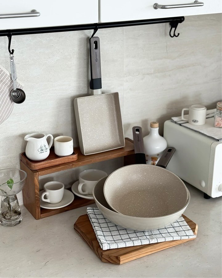 foryou_home87 게시물 이미지: 요즘 아침에 계란 하나 부칠 때도
이 팬만 계속 쓰게 되더라구요

예전에는 살짝만...