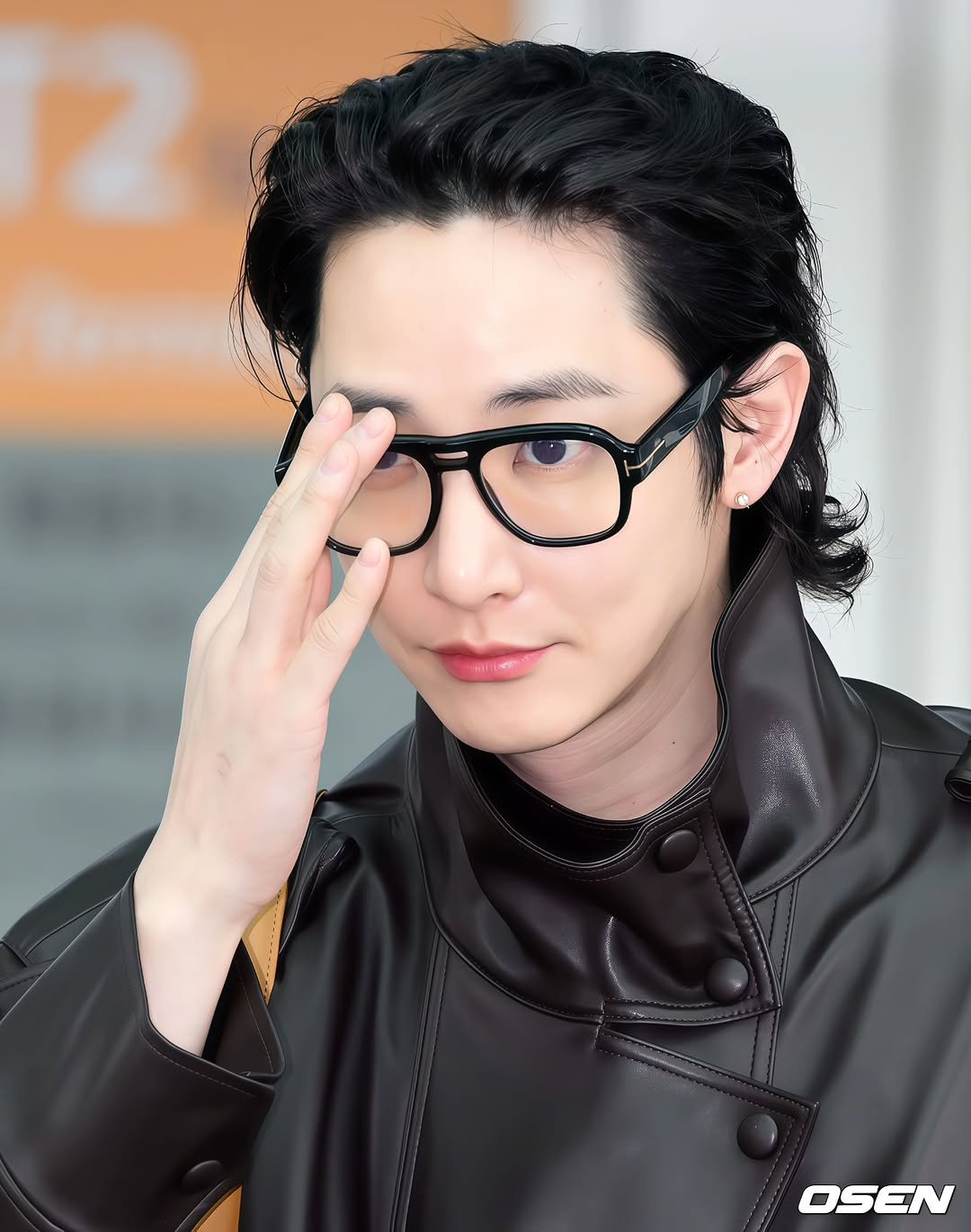 Photo shared by Lee Soo Hyuk Australia (fanpage) on March 30, 2026 tagging @leesoohyuk, and @sarament_official. May be an image of one or more people, bangs, eyeglasses, top, bolo tie and text.