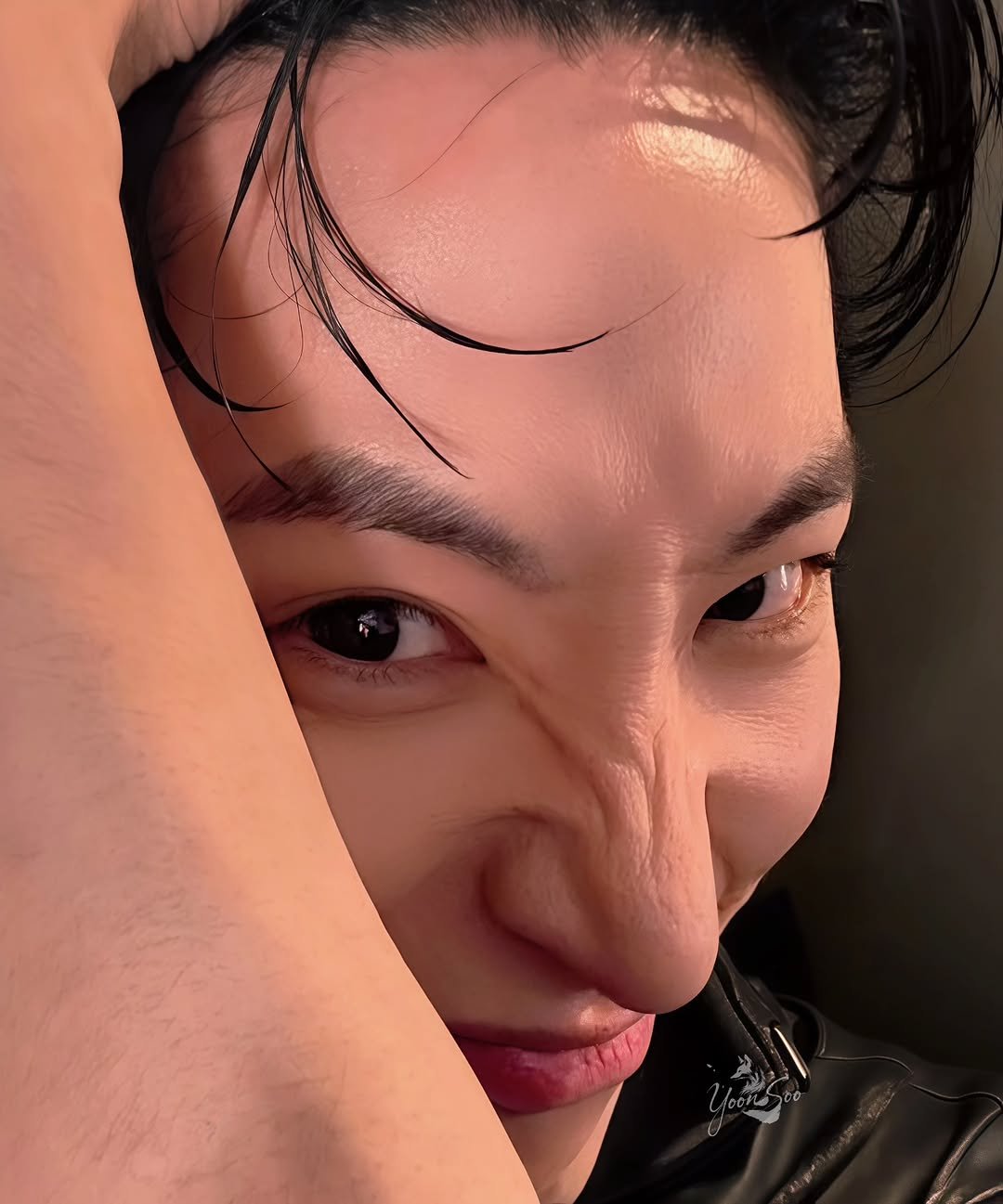 Photo shared by Lee Soo Hyuk Australia (fanpage) on March 20, 2026 tagging @leesoohyuk. May be a closeup of one or more people, bangs and text.