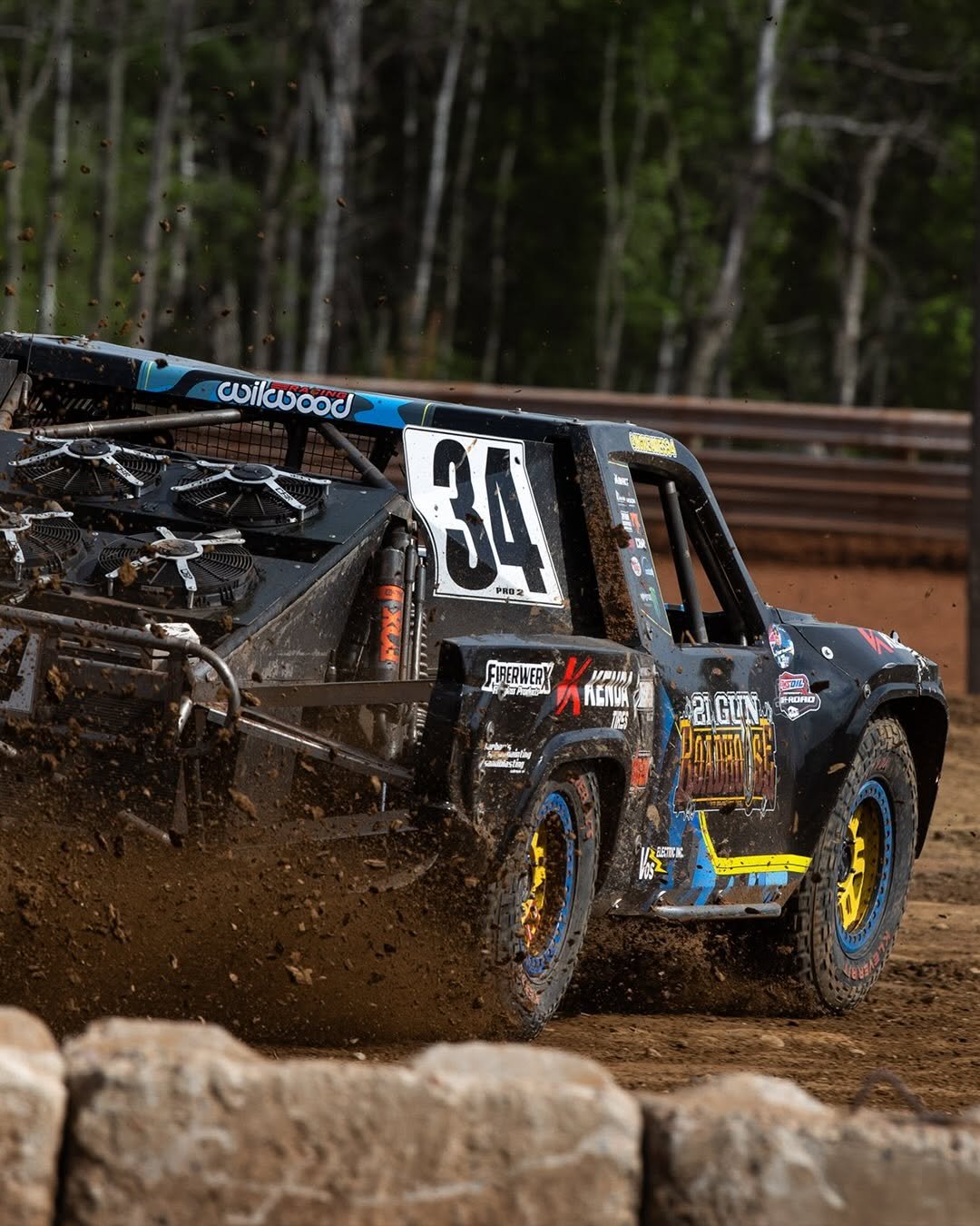 fox 게시물 이미지: Antigo Off-road National, more like off-road...