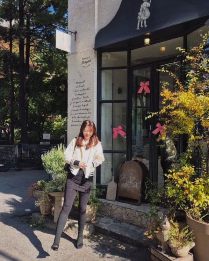 fragrant_seul 게시물 이미지: #협찬 친구랑 애들 등원시키고 성수동 나들이ᰔᩚ
⠀
#클릭앤퍼니 데넛후드...