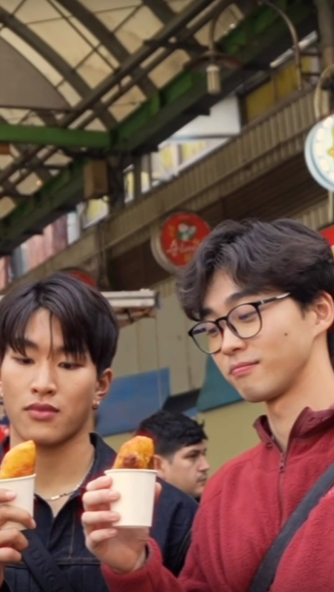 fredliu 게시물 이미지: the gang made it out of the group chat to...